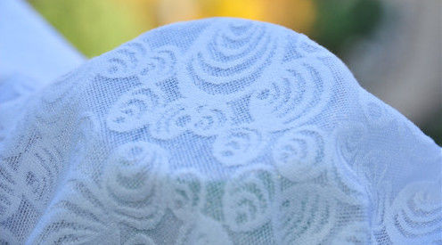 Qualität  White Jacquard Upholstery Fabric Wedding Dress Fabric 57/58" Width LOYAL Brand OEM Fabrik