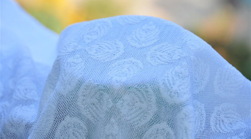 Weißer Jacquard-Möbelstoff für Hochzeitskleider, 57/58" Breite, LOYAL Brand OEM