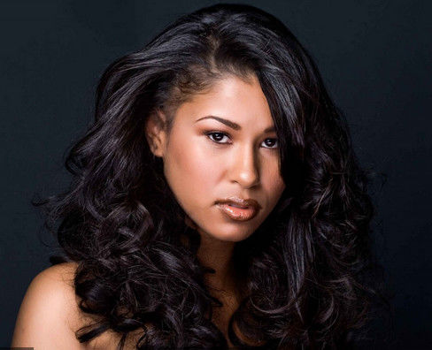 100 g natürlicher schwarzer Körper Welle Indische lockige menschliche Haare ohne Verwicklung 5A